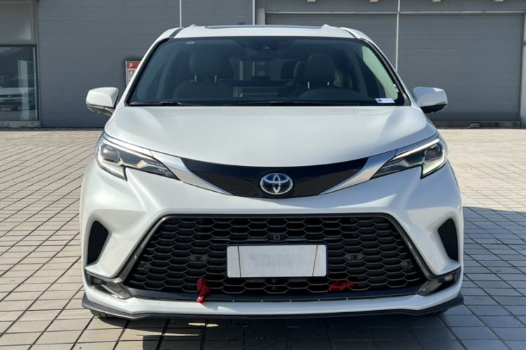 Used Toyota Granvia 2023 2.5L Hybrid Prestige PLUS Edition