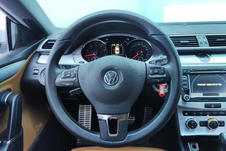 Used Volkswagen FAW-Volkswagen CC 2016 2.0 TSI Luxury Model
