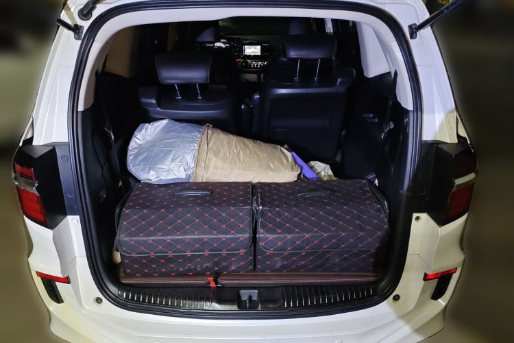 Used Honda Elysion 2016 2.4L Classic Edition
