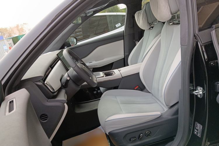 Used VOYAH COURAGE 2024 Long-Range Supercharge Edition