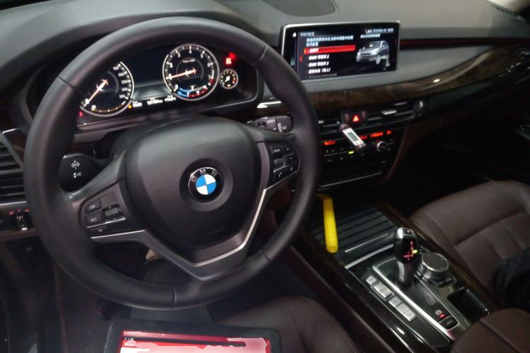 Used BMW X5 2018 xDrive28i
