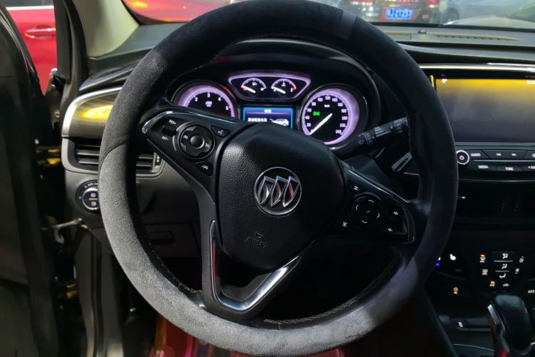 Used Buick Envision 2018 20T Two-Wheel-Drive Elite Model