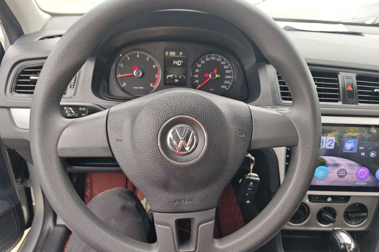 Used Volkswagen Lavida 2013 Revised Classic 1.6L Automatic Fashion Edition