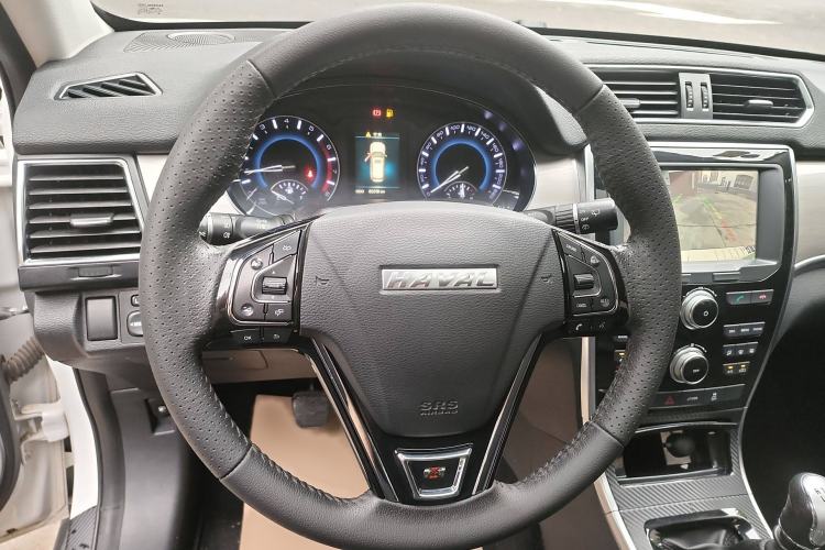 Used Haval H2 2018 Red-Label 1.5T Manual Two-Wheel Drive Elite Model
