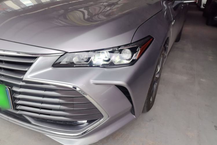 Used Toyota Avalon 2022 Dual-Engine 2.5L Luxury Edition
