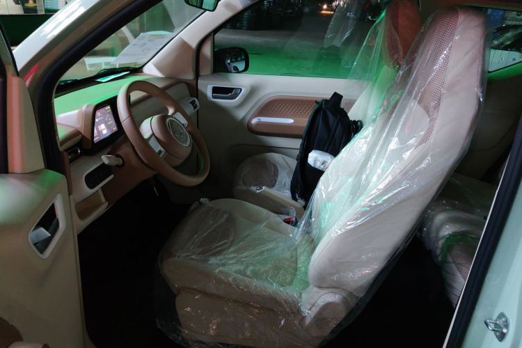 Used Wuling Hongguang MINIEV 2024 3rd Generation 215km Youth Edition