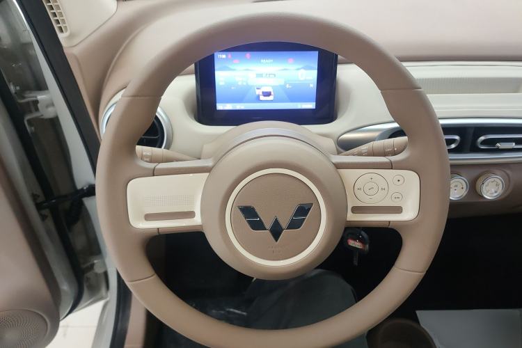 Used Wuling Hongguang MINIEV 2025 Four-Door Version Advanced Edition
