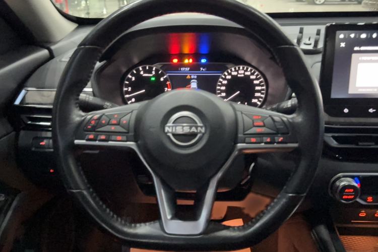 Used Nissan Teana 2022 2.0L XL-TLS Enjoyment Edition
