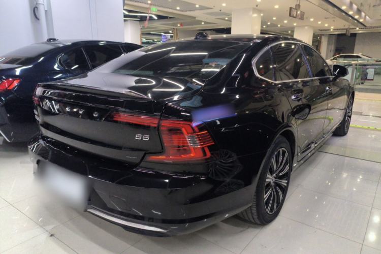 Used Volvo S90 2021 B5 Zhiyuan Luxury Edition
