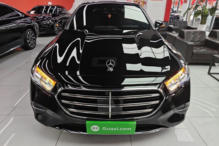 Used Mercedes-Benz E-Class 2025 Facelift E 300 L Luxury Edition
