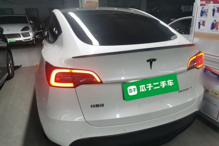 Used Tesla Model Y 2021 Standard Range Rear-Wheel Drive Version