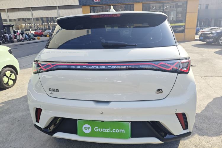 Used BYD Dolphin 2023 420 km Fashion Edition
