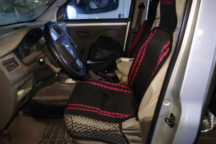 Used Wuling Rongguang V 2018 1.5L Practical Version
