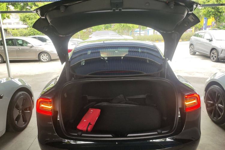 Used Tesla Model 3 2022 Rear-Wheel-Drive Version
