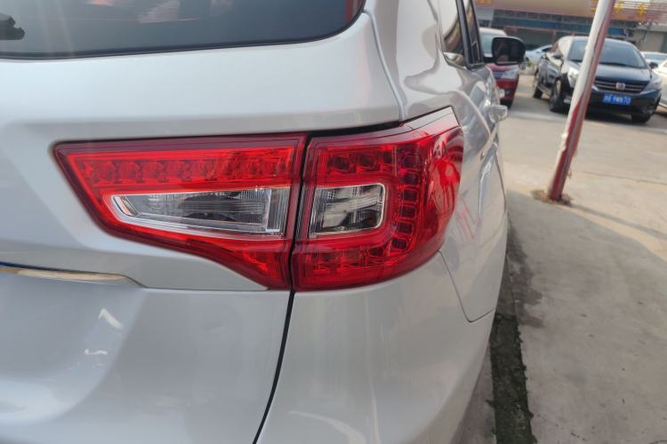 Used Changan CS75 2016 1.8T Automatic Elite Model China V Standard