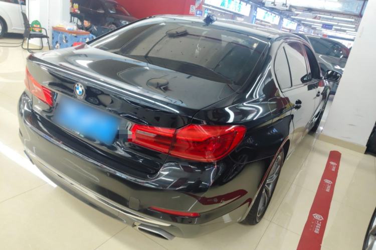 Used BMW 5 Series 2018 525Li Luxury Package
