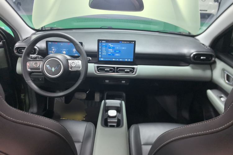 Used Wuling Bingo PLUS 2024 510 km Flagship Edition Four-Seater Version
