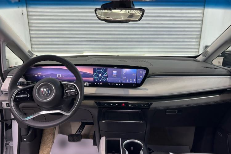 Used Buick GL8 2025 Lu Zun Deluxe Edition