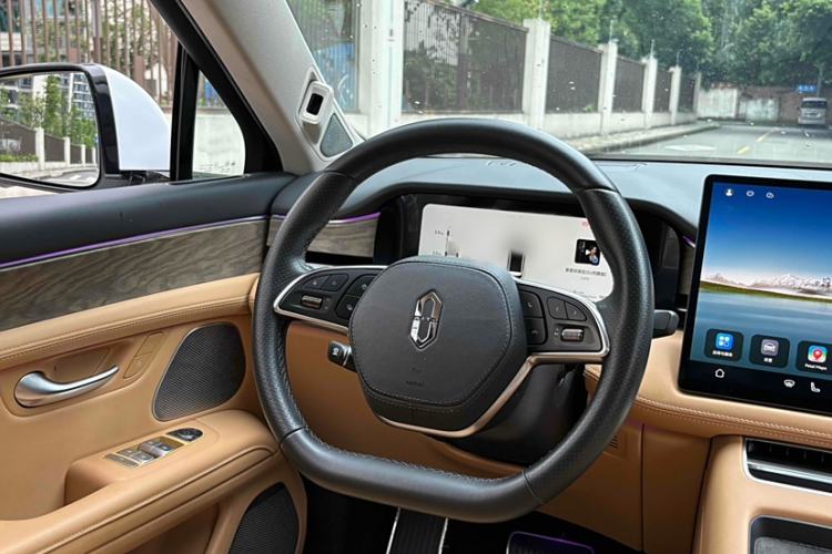 Used Hima AITO M5 2022 Extended-Range Four-Wheel Drive Ultimate Edition
