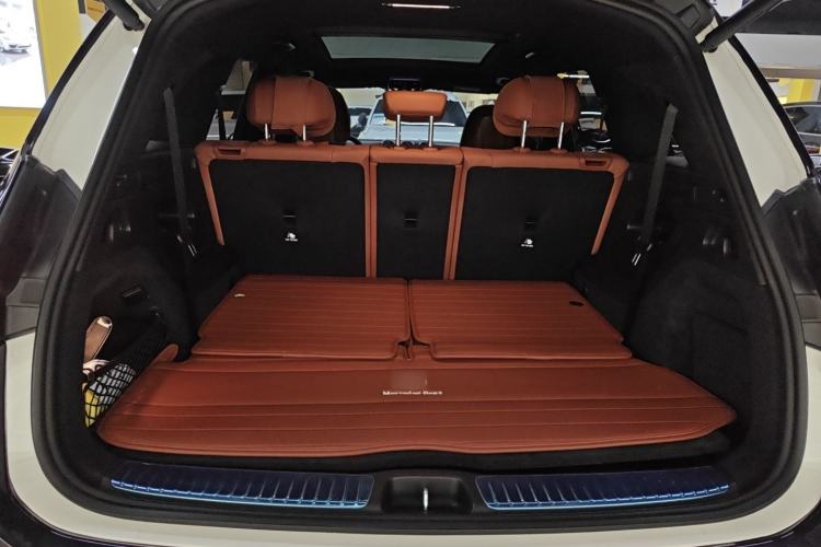 Used Mercedes-Benz GLC 2023 GLC 300 L 4MATIC Dynamic 7-Seater
