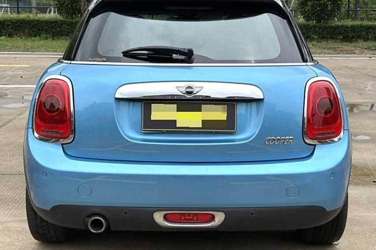 Used  MINI 2015 1.5T COOPER Fun Five-Door Edition
