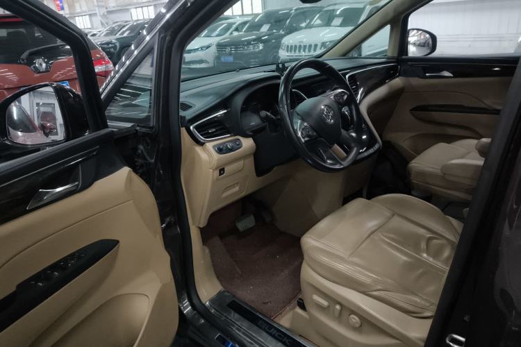 Used Buick GL8 2017 ES 28T Luxury Model China V Standard
