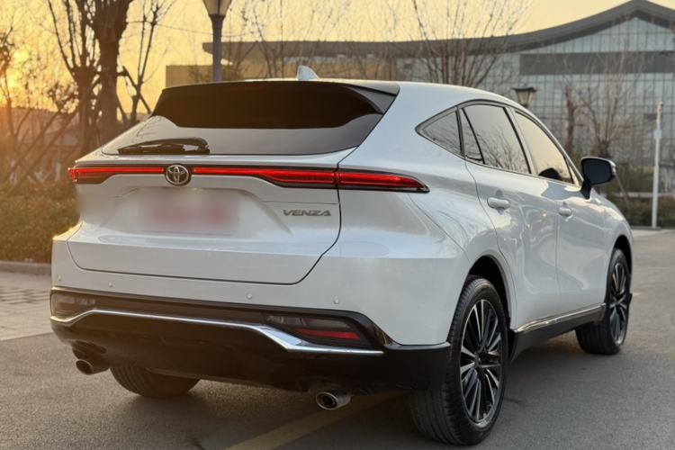 Used Toyota Venza 2023 2.0L CVT Two-Wheel Drive Prestige Version