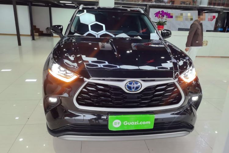 Used Toyota Highlander 2022 Dual-Engine 2.5L Four-Wheel Drive Prestige Version 7 Seats