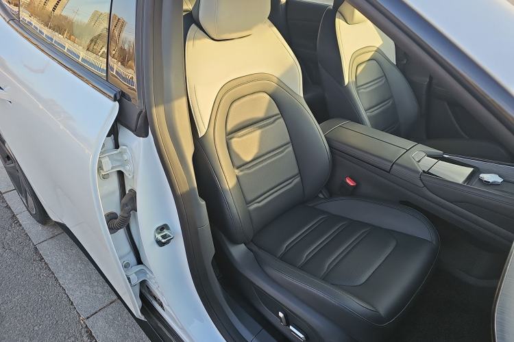 Used  eπ007 2024 200Pro Range-Extended Version
