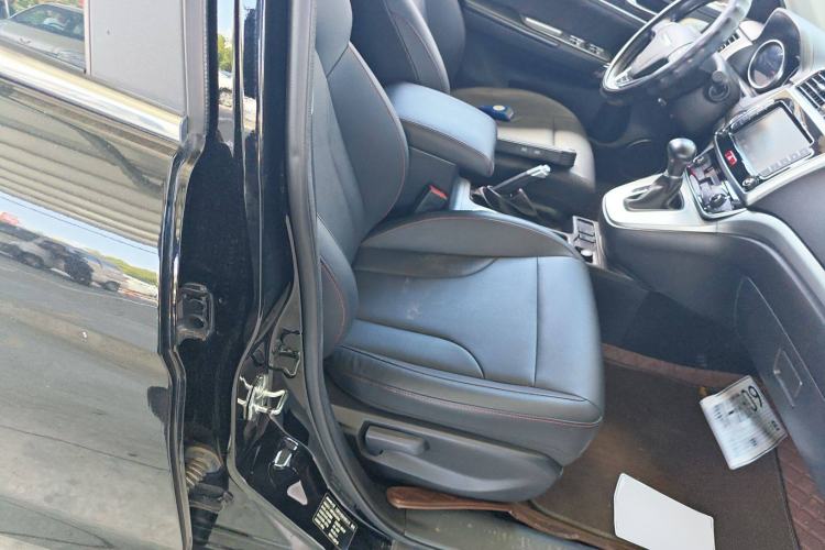 Used Haval M6 2019 1.5T DCT Two-Wheel Drive Value Edition China VI Standard
