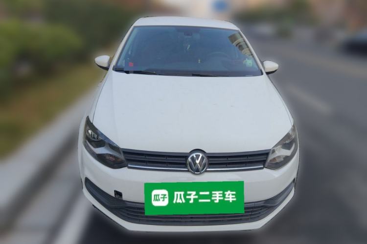 Used Volkswagen Polo 2016 1.4L Manual Fashion Model
