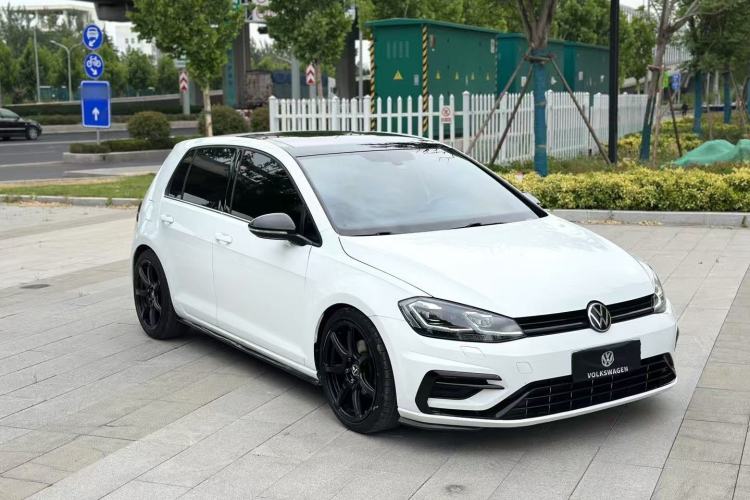 Used Volkswagen Golf 2018 280TSI Automatic R-Line Model
