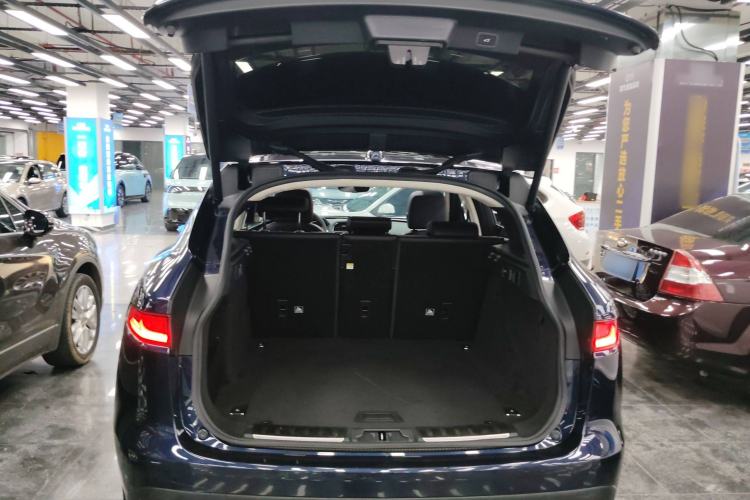 Used Jaguar F-PACE 2019 2.0T Four-Wheel Drive Urban Luxury Edition
