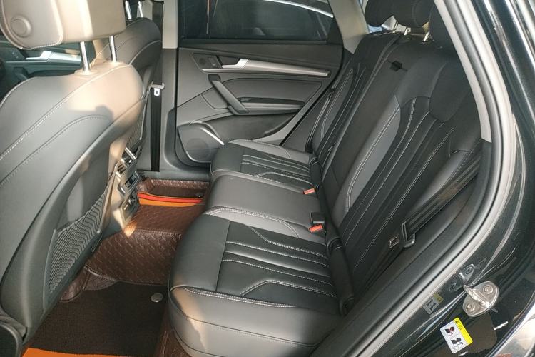 Used Audi Q5L 2022 40T Fashionable and Dynamic Model
