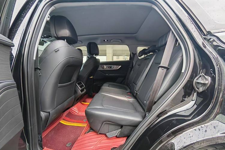 Used Chery Tiggo 8 PRO 2024 Champion Edition 290T Two-Wheel Drive Shining Version 5 Seats
