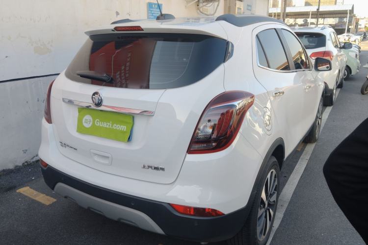 Used Buick Encore 2018 18T Automatic Two-Wheel Drive Urban Elite Model
