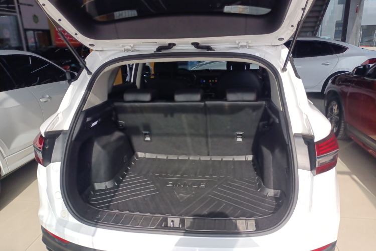 Used Geely Auto Coolray 2019 260T DCT Explorer China VI Standard
