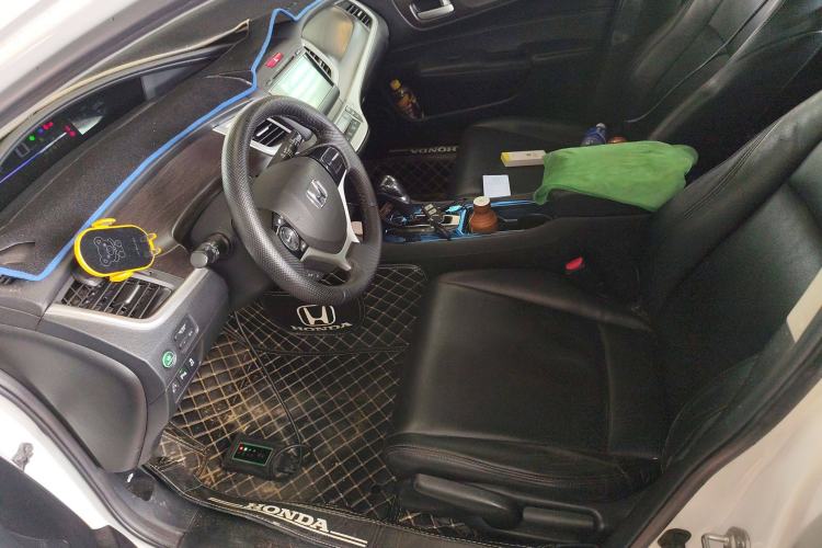 Used Honda Jade 2014 1.8L Automatic Comfort Elite Version 5 Seats
