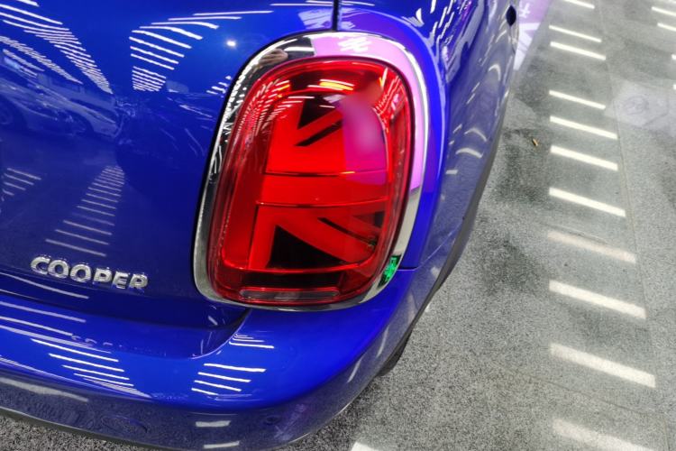 Used MINI MINI 2019 1.5T COOPER Artist Five-Door Edition
