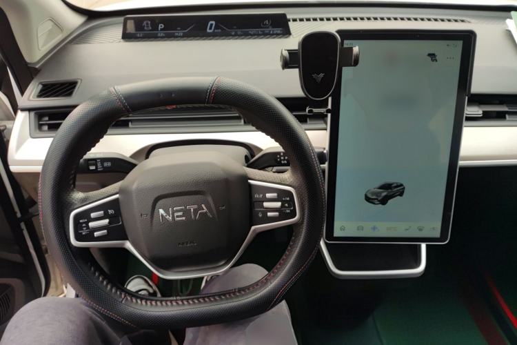 Used NETA V 2021 Long-Range Entertainment Edition Upgrade Model