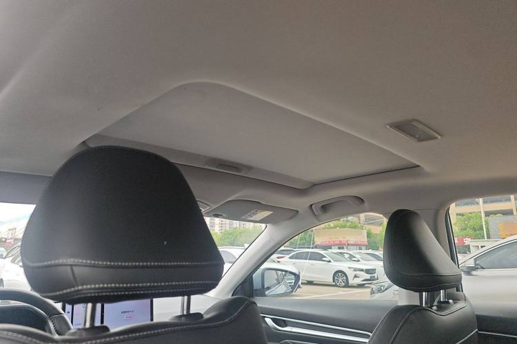 Used Geely Auto Emgrand 2023 4th Generation Champion Edition 1.5L CVT Prestige Model
