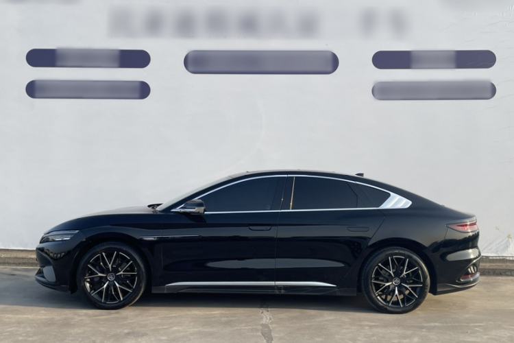 Used BYD Han 2024 EV Glory Edition 610 km All-Wheel Drive "Tian Shen Zhi Jia" Intelligent Driving Model
