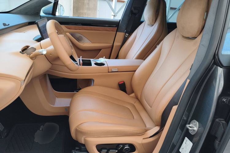 Used Hima Luxeed R7 2024 All-Electric 736 km Ultra
