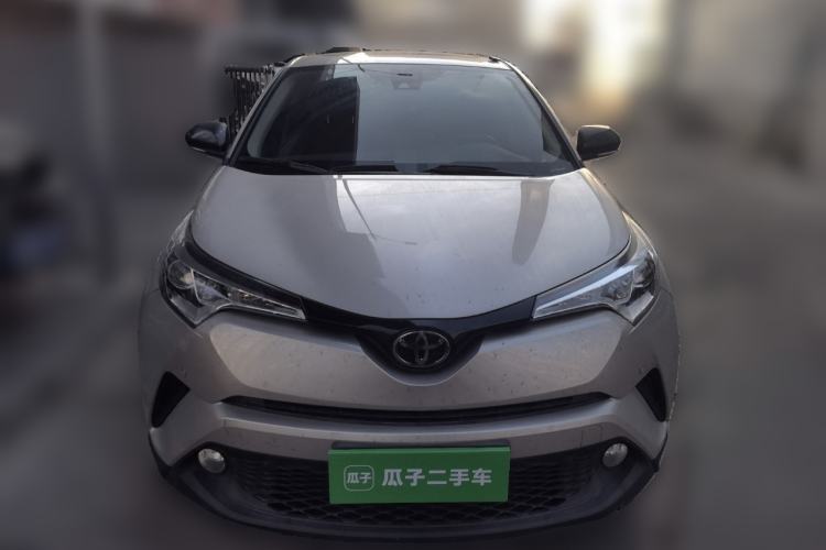 Used Toyota C-HR 2018 2.0L Leading with Sunroof China V Standard