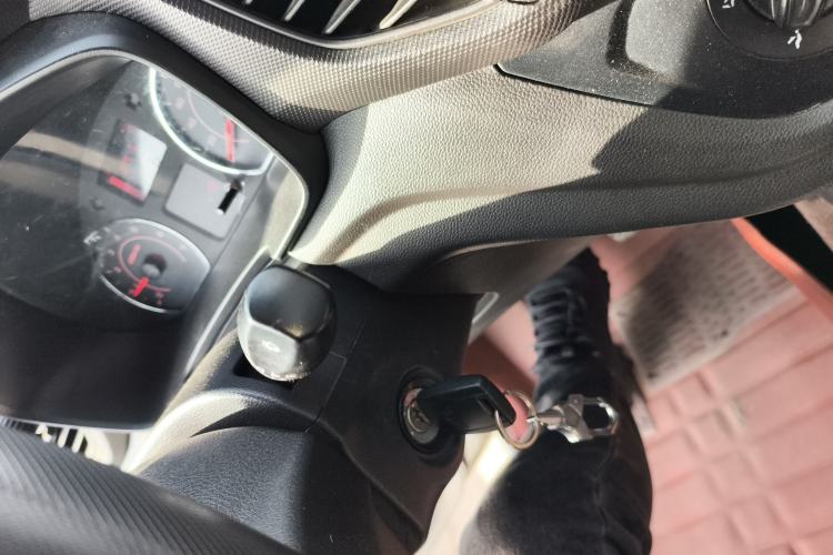 Used Wuling Hongguang V 2021 1.5L Jingqu Version LAR