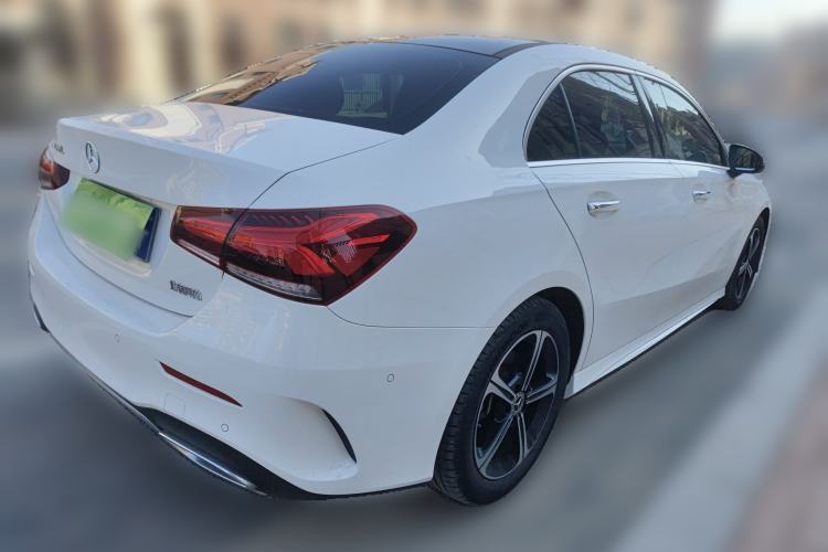 Used Mercedes-Benz A-Class 2022 Revised Version A 200 L Sport Sedan Fashionable Style