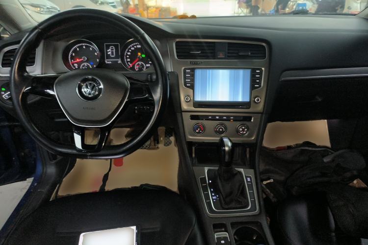 Used Volkswagen Golf 2015 1.4TSI Automatic Comfort Model