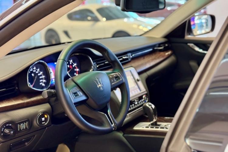 Used Maserati President 2015 3.0T Standard Model
