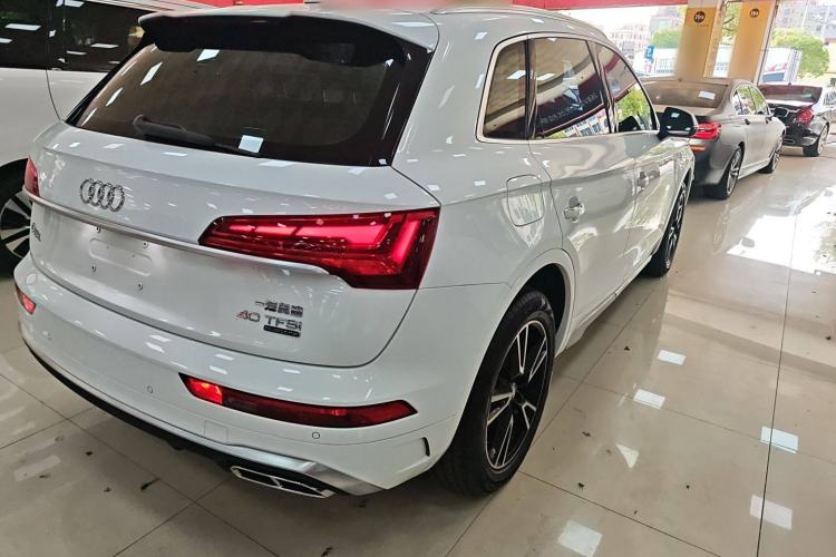 Used Audi Q5L 2022 40T Fashionable and Dynamic Model
