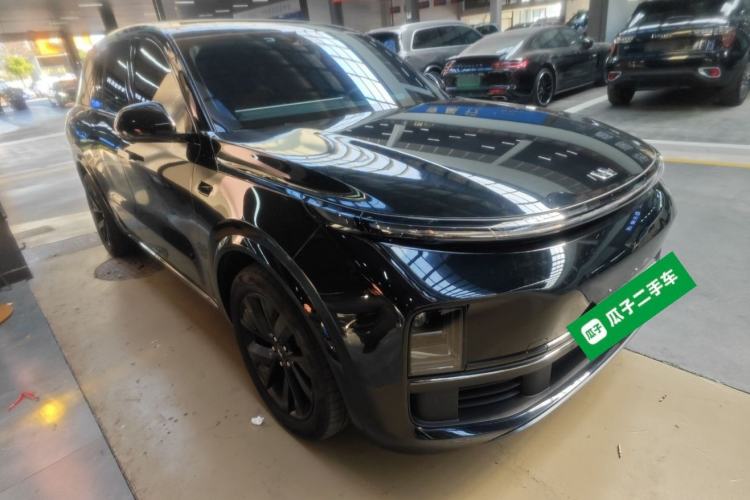 Used Li Auto L8 2023 Pro Model

